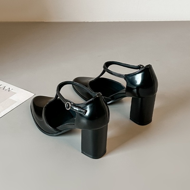 Scarpe Mary Jane Nere con Tacc - Leather Classic Strap recensione e prezzo